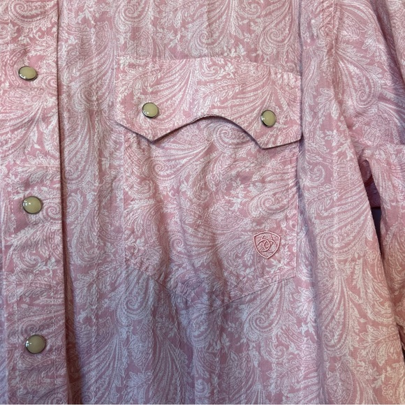 Ariat Men’s Sz XL Pink Paisley Button Down Western Rodeo Cowboy Stretch Snaps - Picture 6 of 12